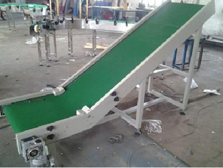 Climbing conveyor